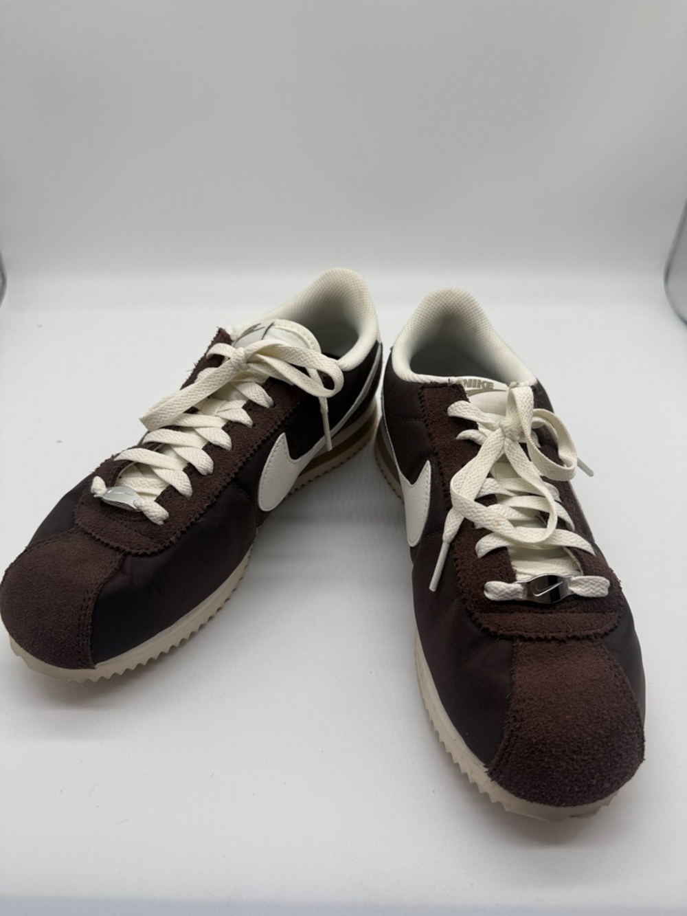 Nike Cortez Sneakers Shoes in Baroque Brown White Swoosh Size 9 - Picture 2 of 11